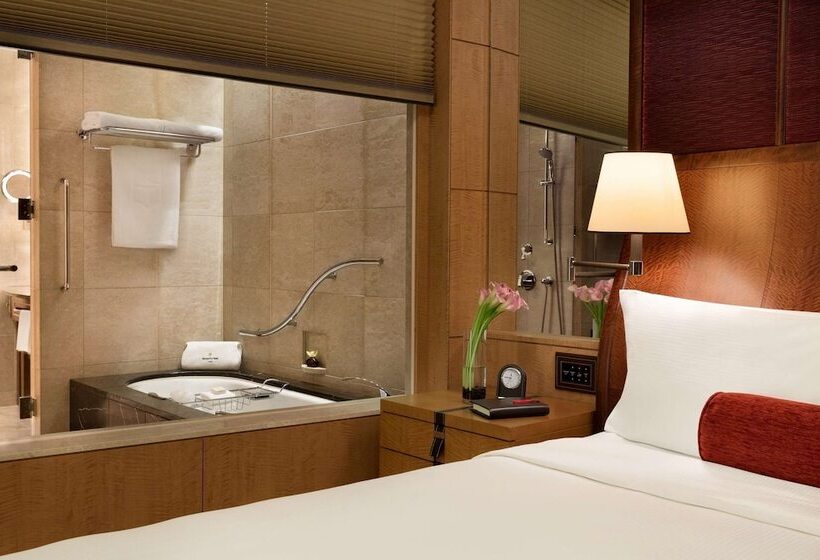 Номер Deluxe Вид на Сад, Shangrila Tokyo