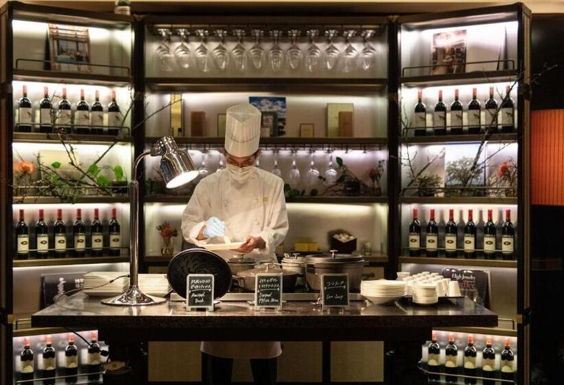 סוויטה אקזקיוטיב, Shangrila Tokyo