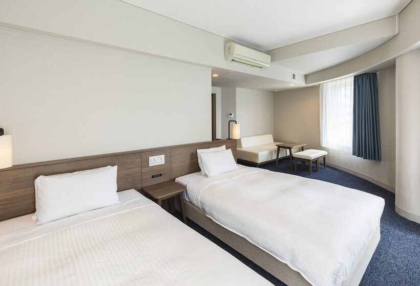 Номер Deluxe, Sotetsu Fresa Inn Tokyo Toyocho