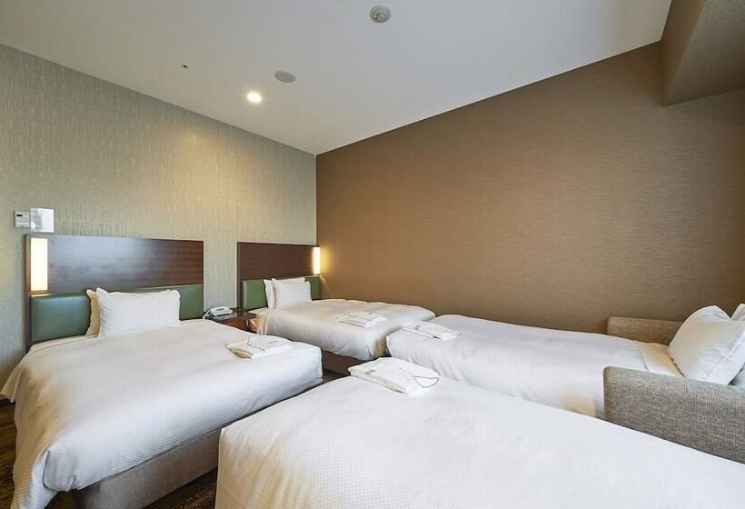 Номер Deluxe, Sotetsu Grand Fresa Tokyobay Ariake