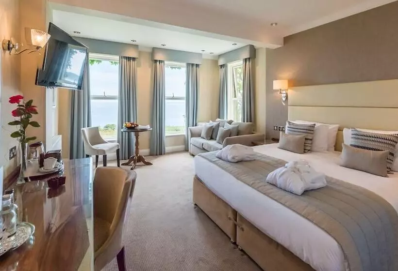 اتاق لوکس با چشم‌انداز دریا, The Carlyon Bay Hotel And Spa