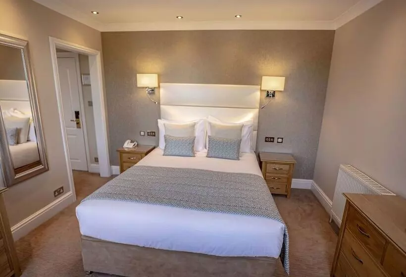 اتاق عادی, The Carlyon Bay Hotel And Spa