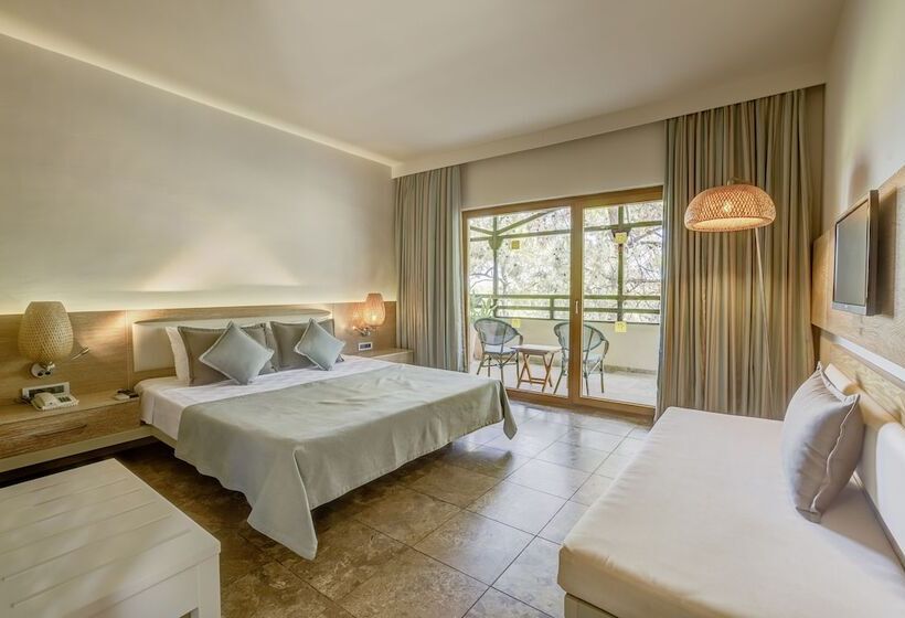 بانگلوی استاندارد, Tui Magic Life Sarigerme