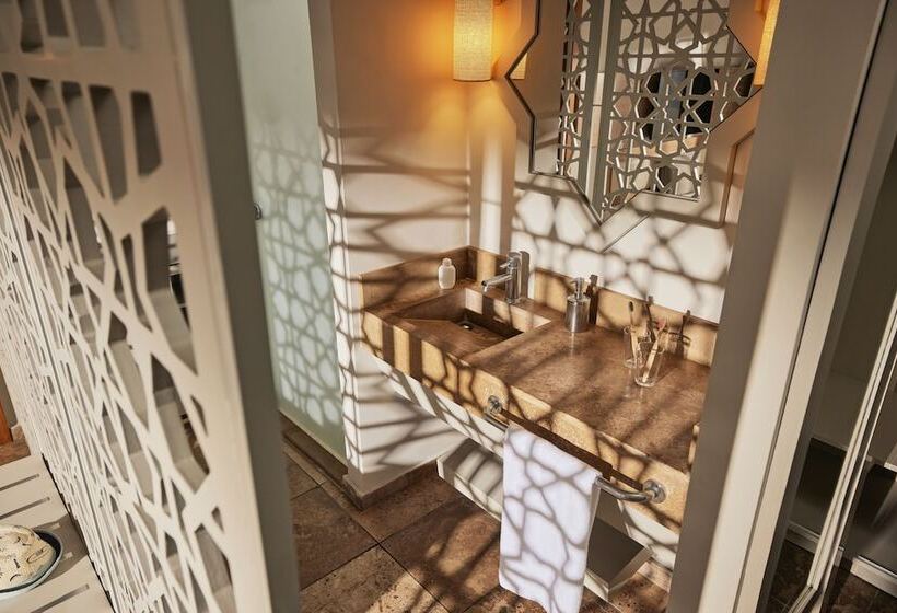 بنگله خانوادگی, Tui Magic Life Sarigerme