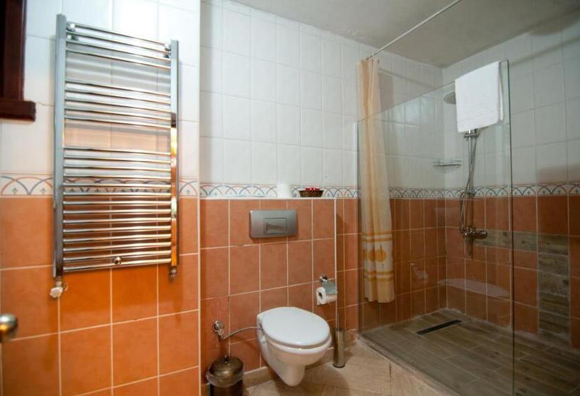 Deluxe Suite King Bed, Villa Sphendone Suites Istanbul