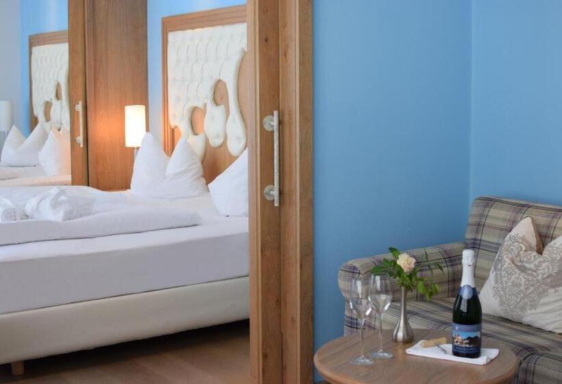 Полулюкс, Wellness Hotel Bayerischer Hof