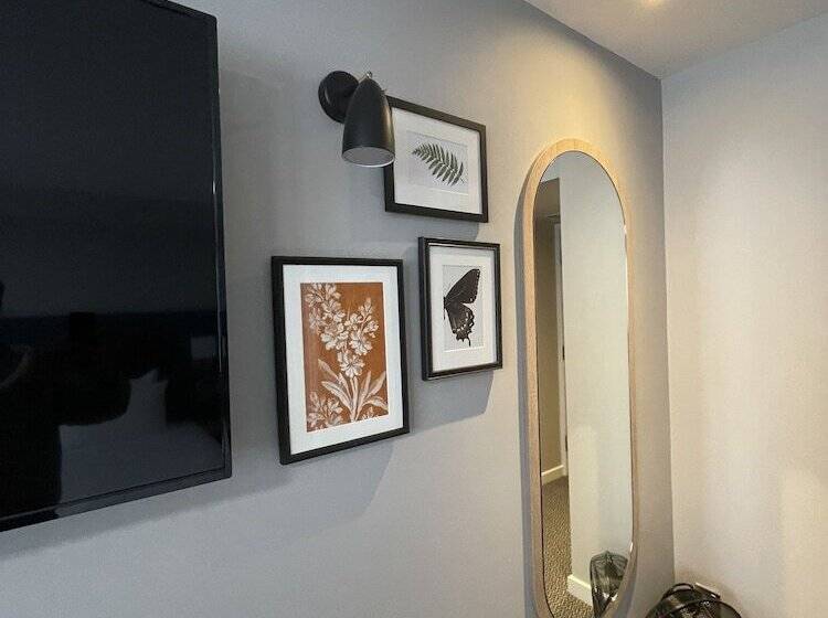 Номер Стандарт, Wilmslow Lodge