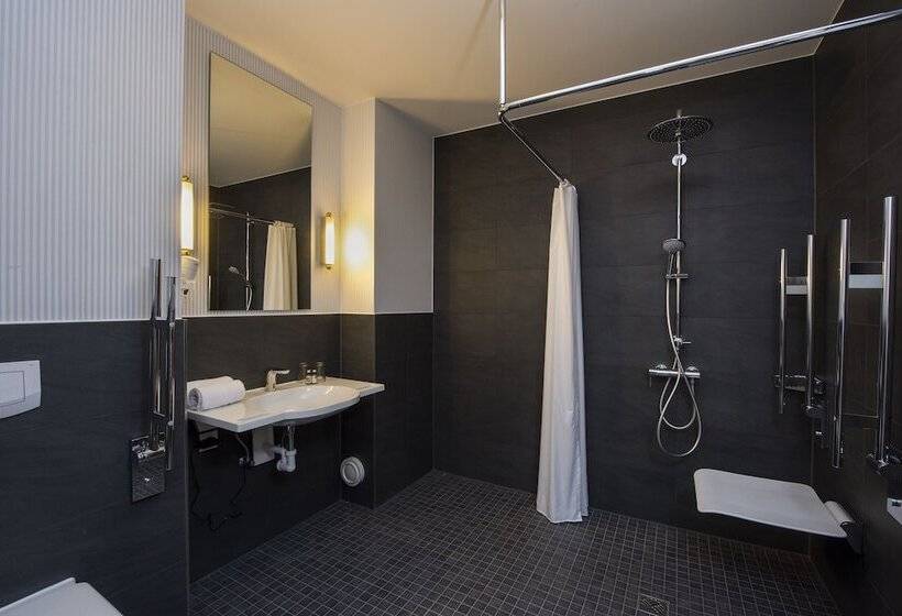 جناح جونيور, Precise Resort Rugen & Splash Erlebniswelt