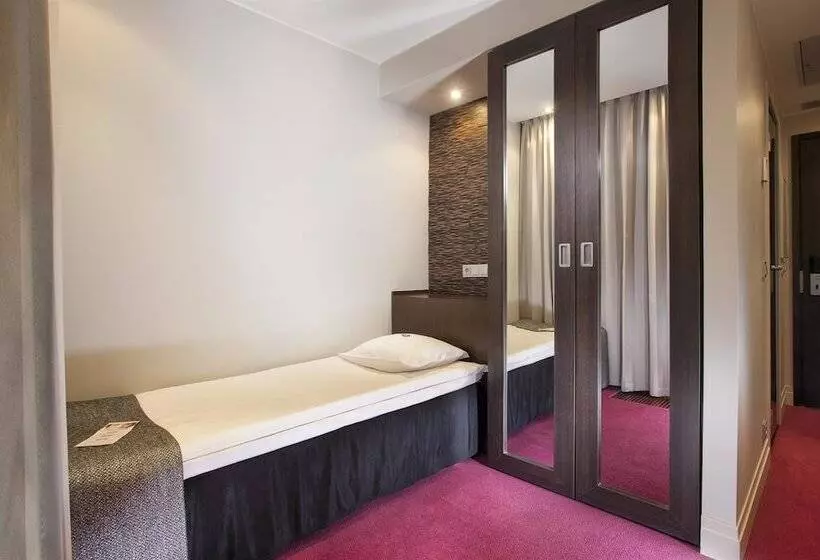اتاق استاندارد یک نفره, Tallink Hotel Riga