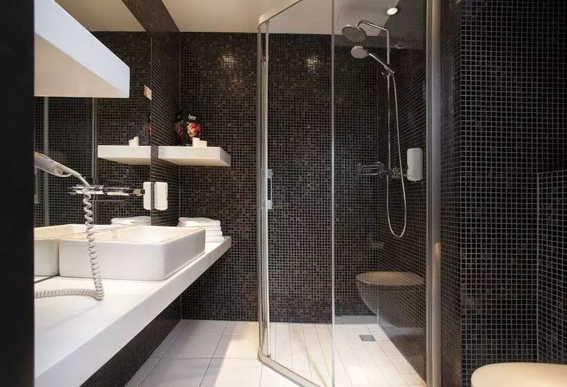 اتاق استاندارد, Tallink Hotel Riga