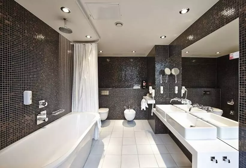 سوییت, Tallink Hotel Riga