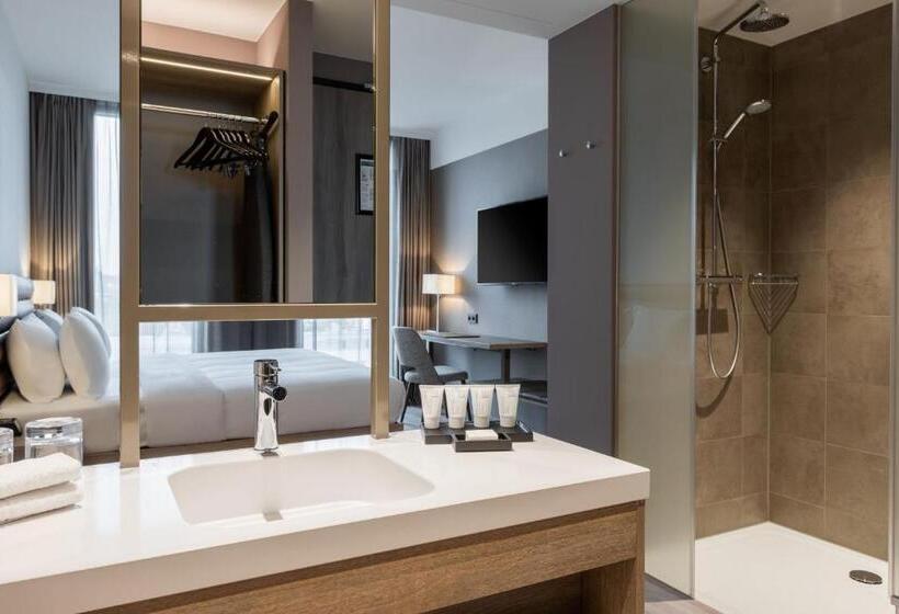 חדר סטנדרט עם מיטת קינג, Ac Hotel By Marriott Wuerzburg