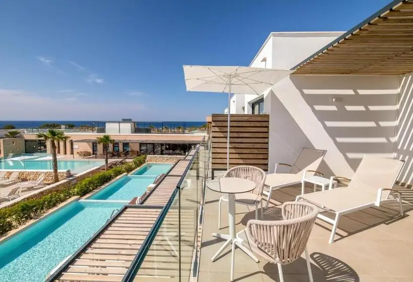 オーシャンビュージュニアスイート, Barceló Nura