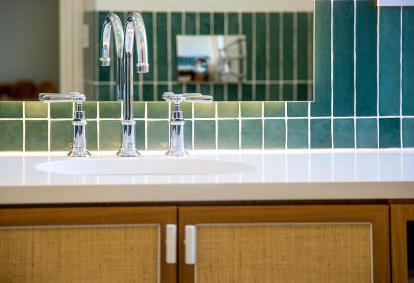 اتاق لوکس, La Villa Du Moulleau