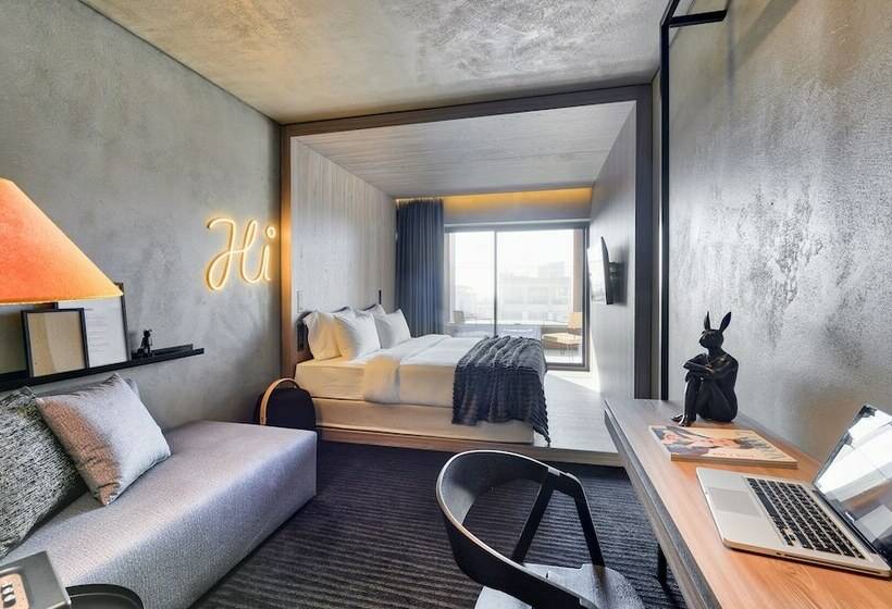 غرفة قياسية, Onoma