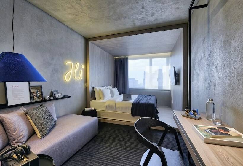 غرفة قياسية, Onoma