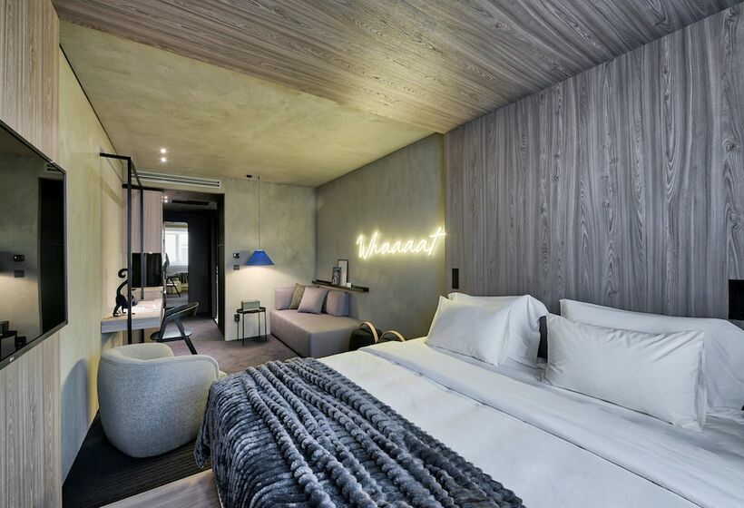 غرفة قياسية, Onoma