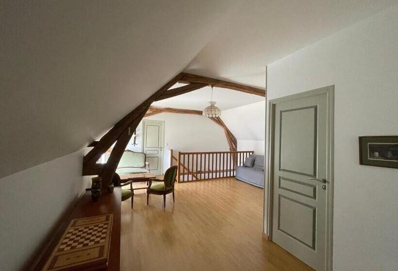 패밀리 스위트, La Belle Etoile