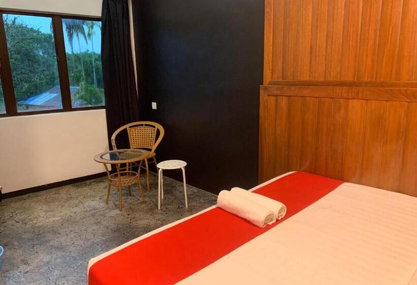 디럭스 스위트 킹 침대, Capital O 89333 Musse