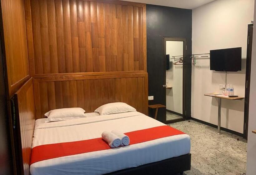 디럭스 스위트 킹 침대, Capital O 89333 Musse