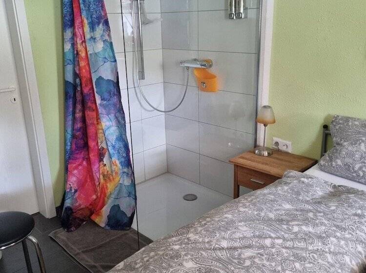 이코노미 룸, B&b Dressings Traumgarten