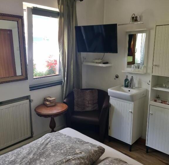 이코노미 룸, B&b Dressings Traumgarten