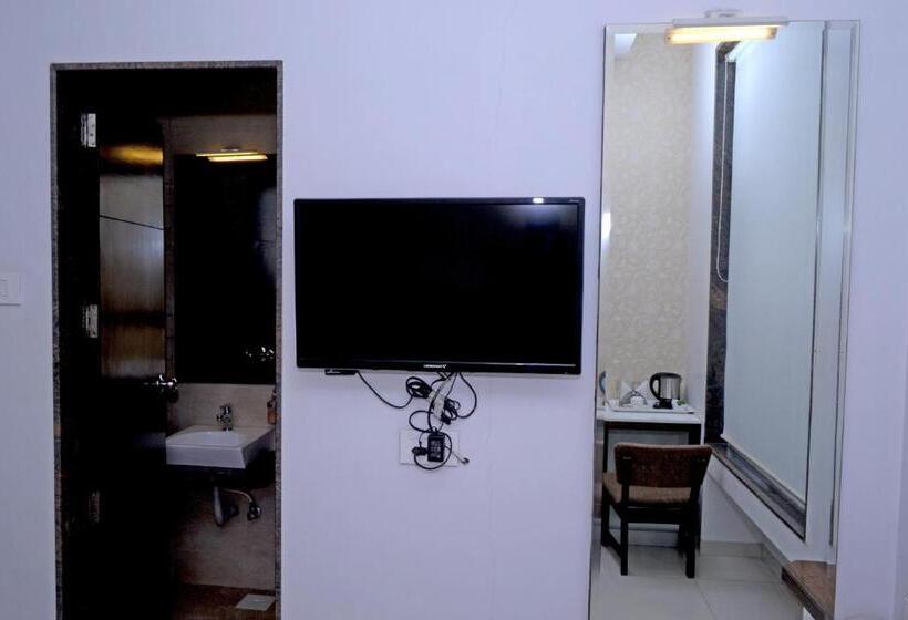 חדר סטנדרט, Sri Sri Executive, Kolhapur