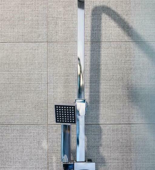 キングサイズベッドのデラックスルーム, Wesley