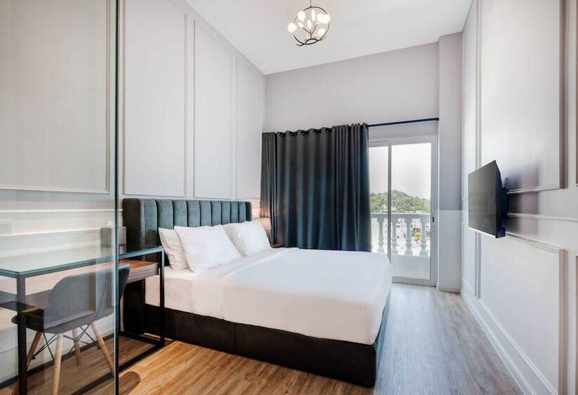 プレミアムルーム, Wesley