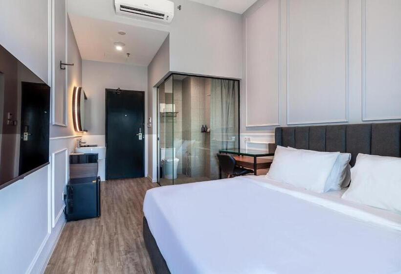 プレミアムルーム, Wesley