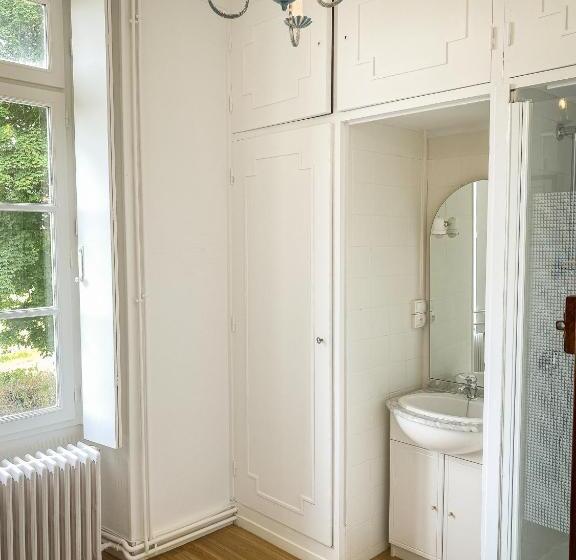 패밀리 룸 가든 전망, Château De Montaupin