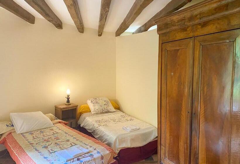 샬레, Château De Montaupin