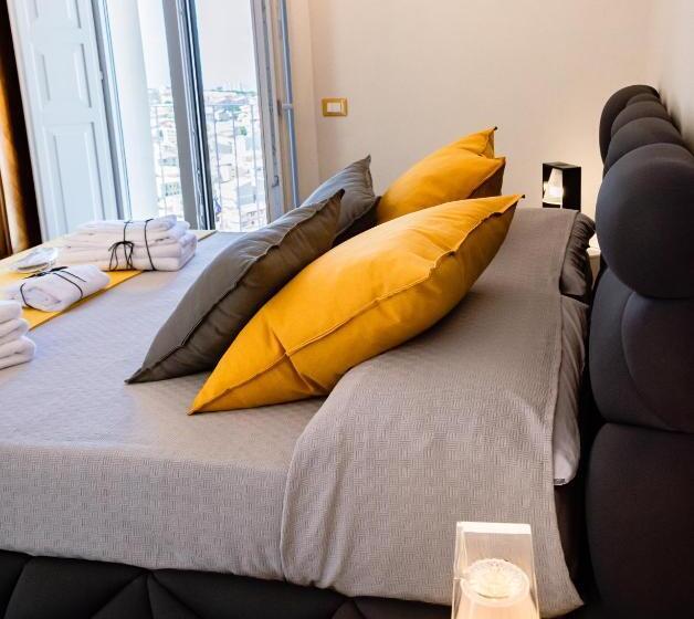 غرفة عائلية, Dimora Cavour