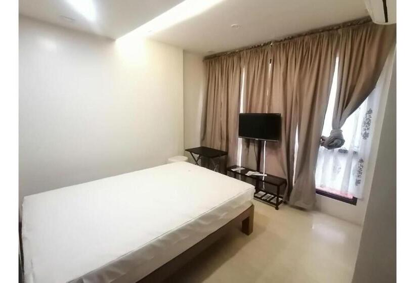 اتاق سوپریور, Capital O 811 Tri A S Building