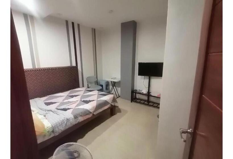 اتاق سوپریور, Capital O 811 Tri A S Building