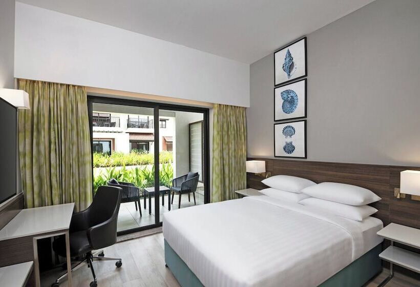풀장 전망 디럭스 룸, Fairfield By Marriott Goa Benaulim