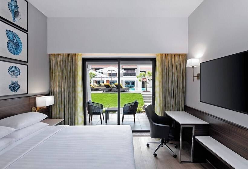 프리미엄 룸 풀장 전망, Fairfield By Marriott Goa Benaulim