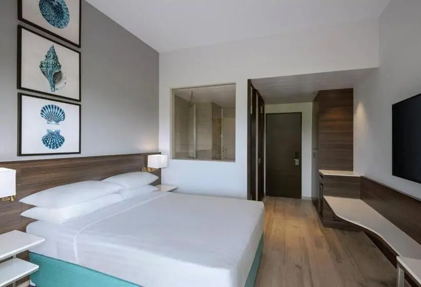 バルコニー付きデラックスルーム, Fairfield By Marriott Goa Benaulim