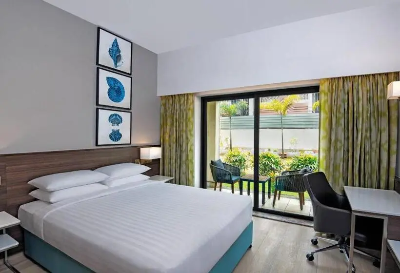クイーンベッドのデラックスルーム, Fairfield By Marriott Goa Benaulim