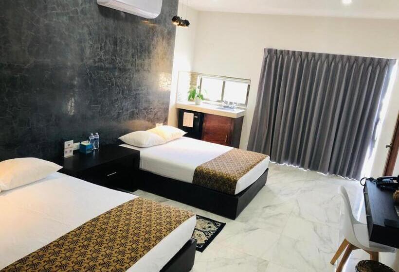 غرفه قياسيه سريرين مزدوجين, Ko Ox Wenne