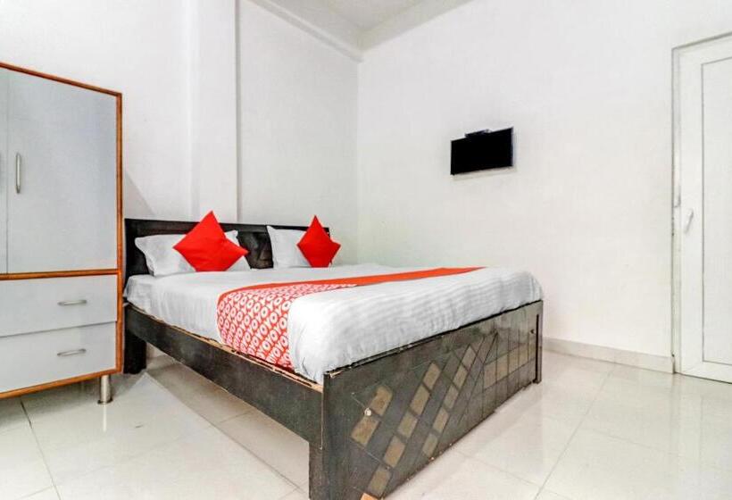 Quarto Triplo Clássico, Oyo 81561 Lucky Stay