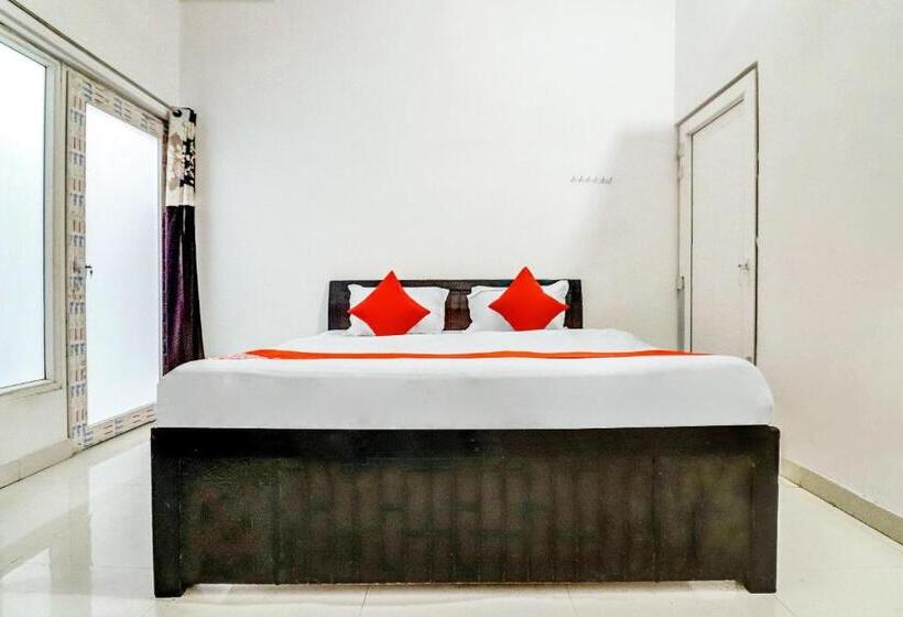 Quarto Triplo Deluxe, Oyo 81561 Lucky Stay
