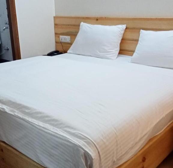 デラックスルーム, The Kumaon Retreat