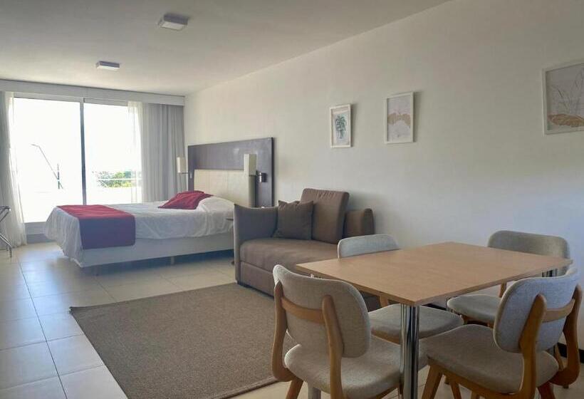 Standard studio with lake view, Monoambiente 411, Dos Orillas, Colonia