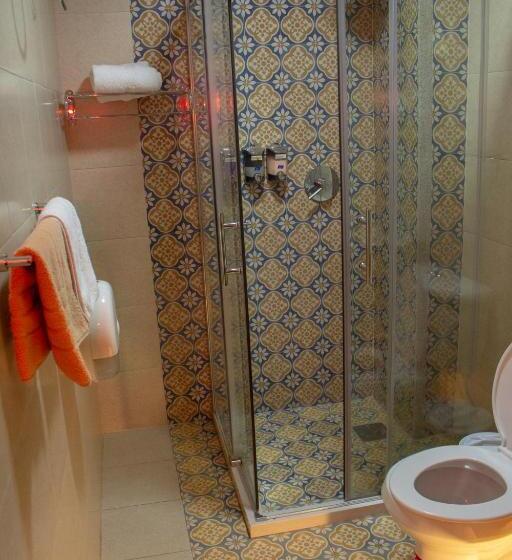 带阳台的豪华间, Ronda Hotel Boutique By Chat Noir