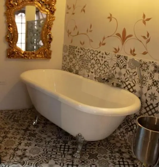 Deluxe-studio, Ronda Hotel Boutique By Chat Noir