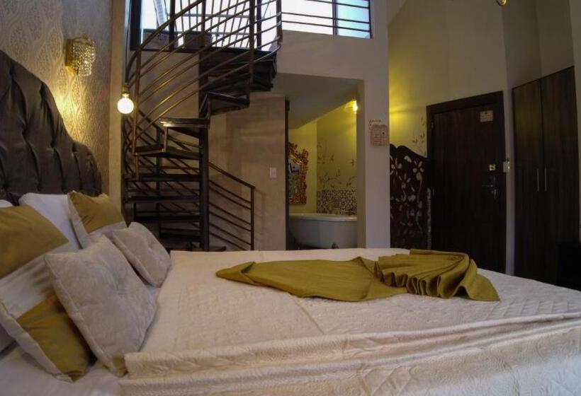 豪华工作室, Ronda Hotel Boutique By Chat Noir