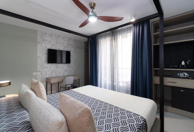 اتاق لوکس, Perla Del Sur