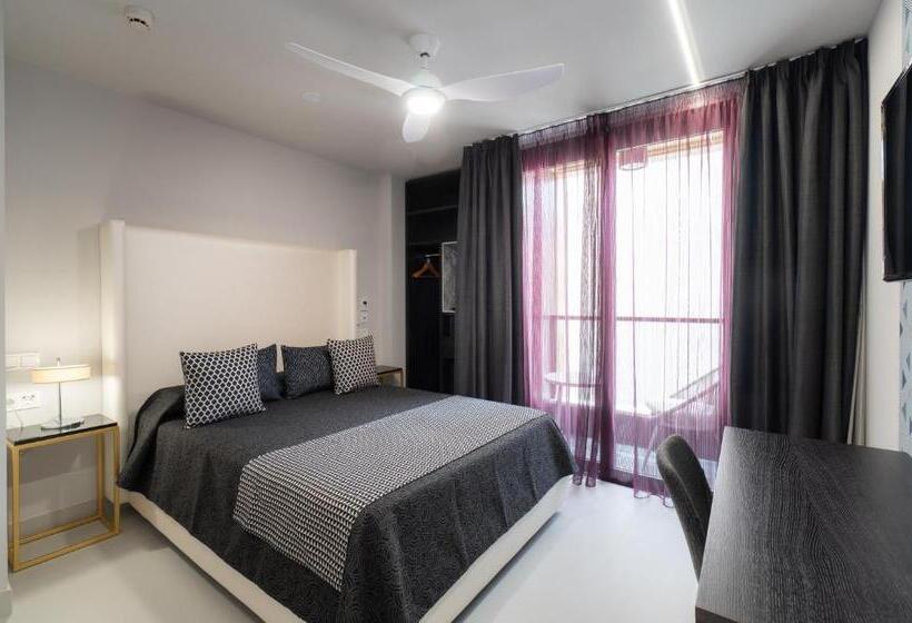 اتاق استاندارد با بالکن, Perla Del Sur