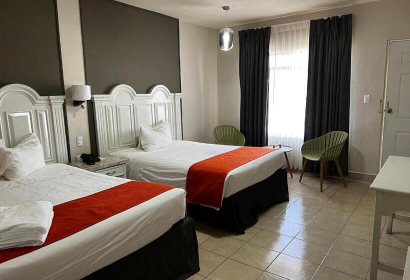 디럭스 룸, Los Robles